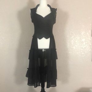 Hot Topic Gothic vest. SzL